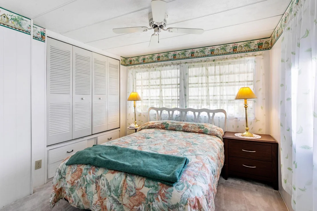 Photo of 56020 Amparo Bay