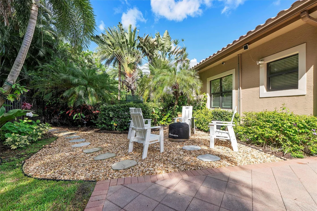 Photo of 8915 Sydney Harbor Circle