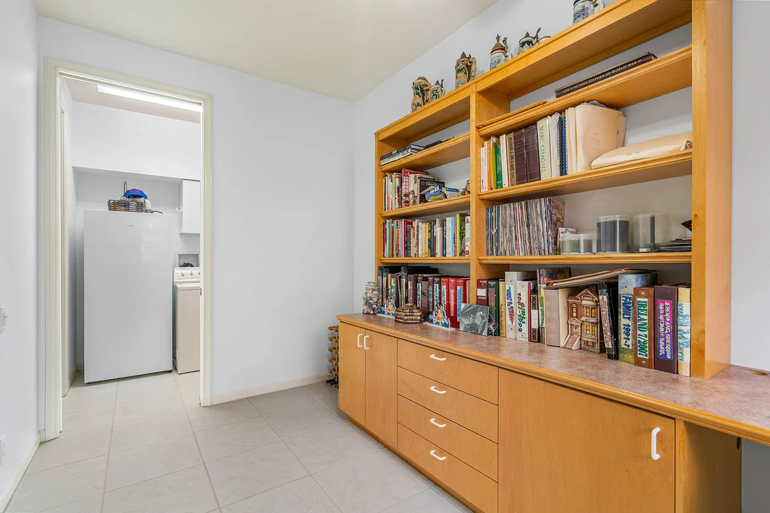 Photo of 7373 Falls Road W