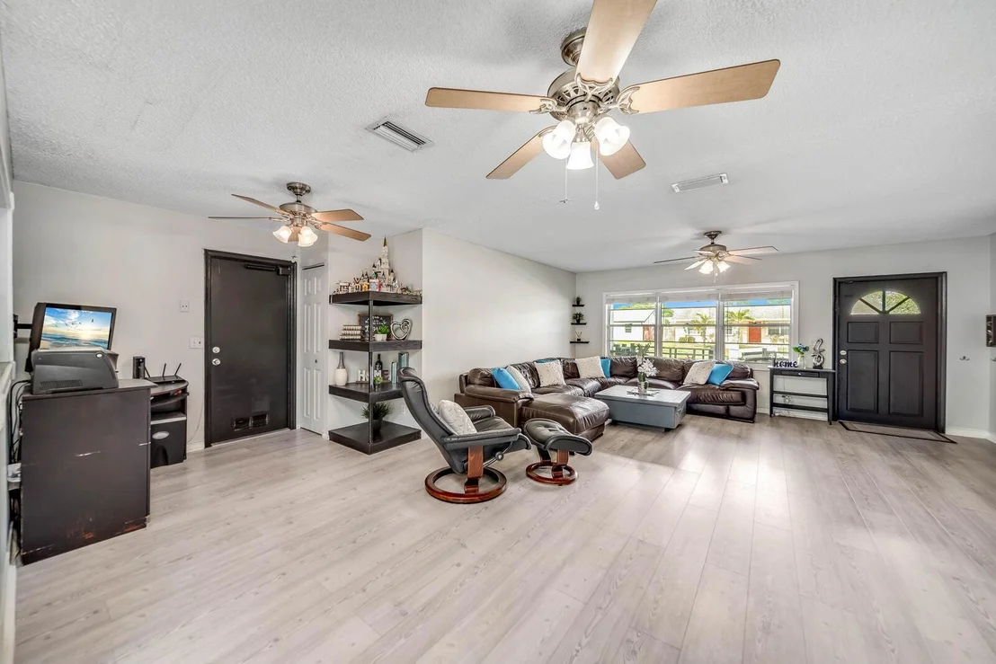 Photo of 9130 Saddlecreek Drive