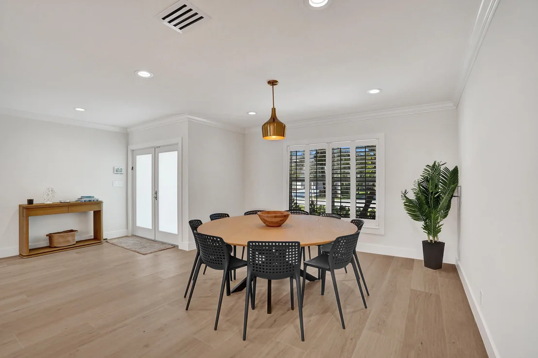 Photo of 885 Nafa Drive