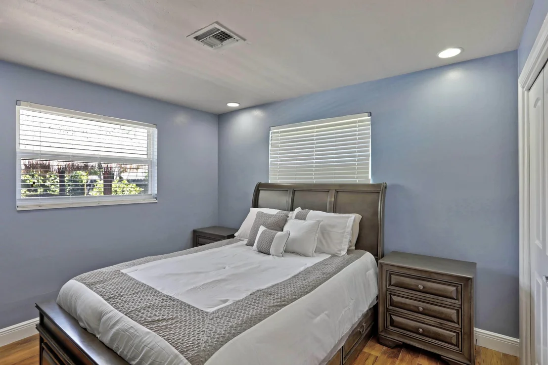 Photo of 3883 Lighthouse Drive