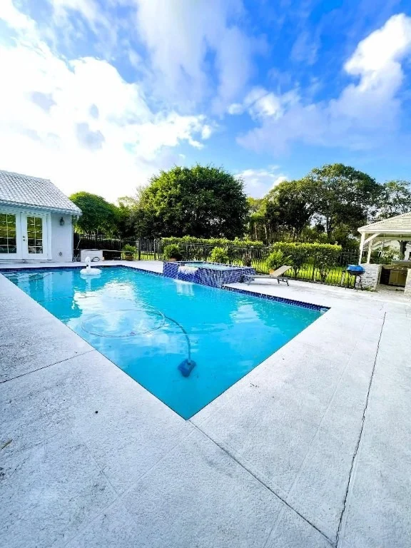 Photo of 14183 Greentree Trail