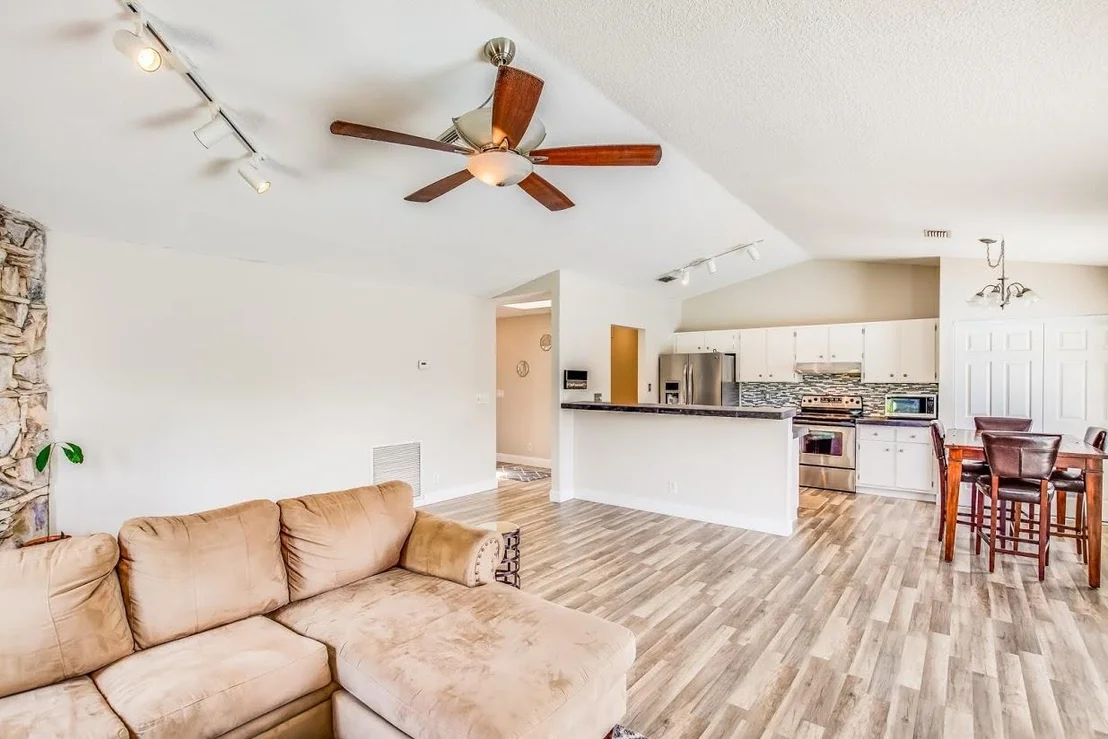 Photo of 1847 Shower Tree Way
