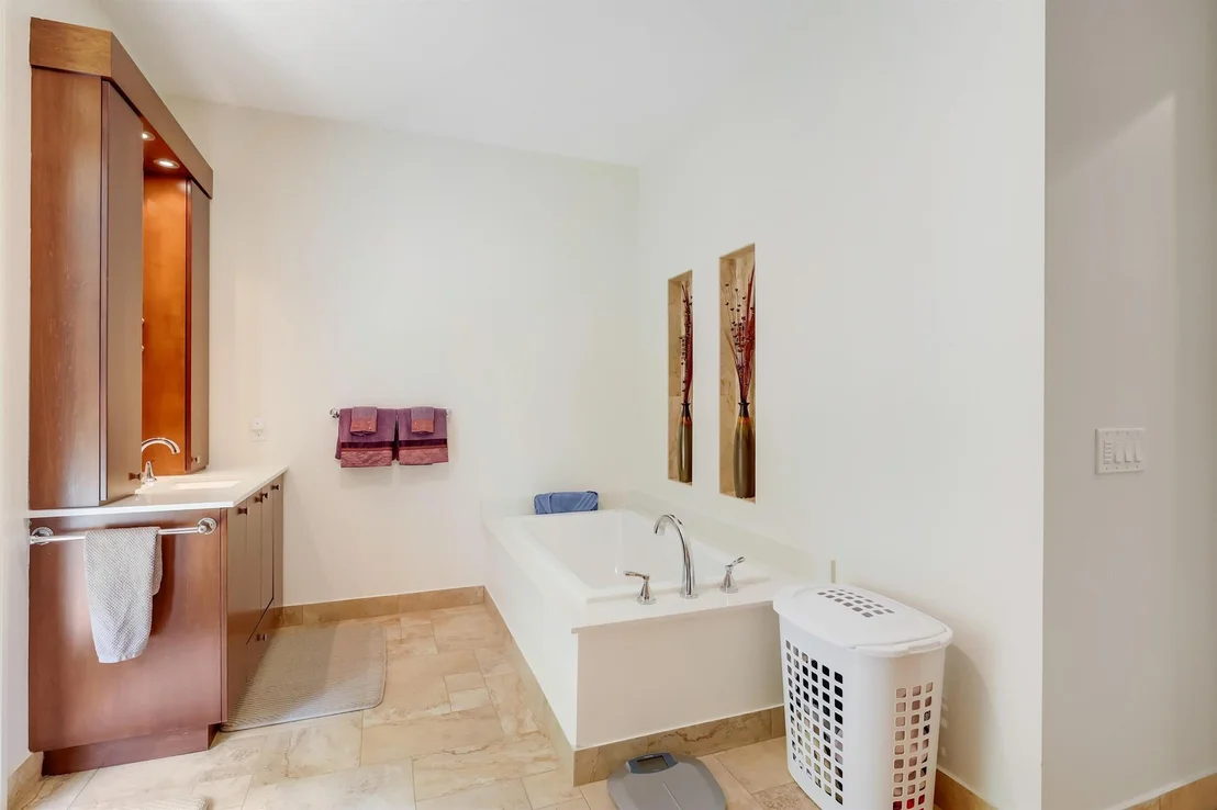 Photo of 391 Glenbrook Drive