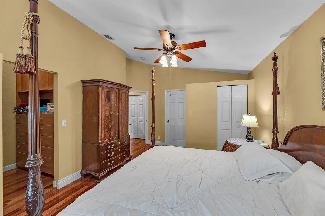 Photo of 3975 Sabal Lakes Road