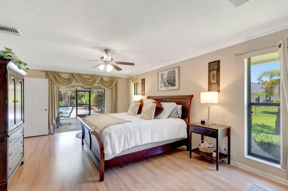 Photo of 15385 Cedar Bluff Place