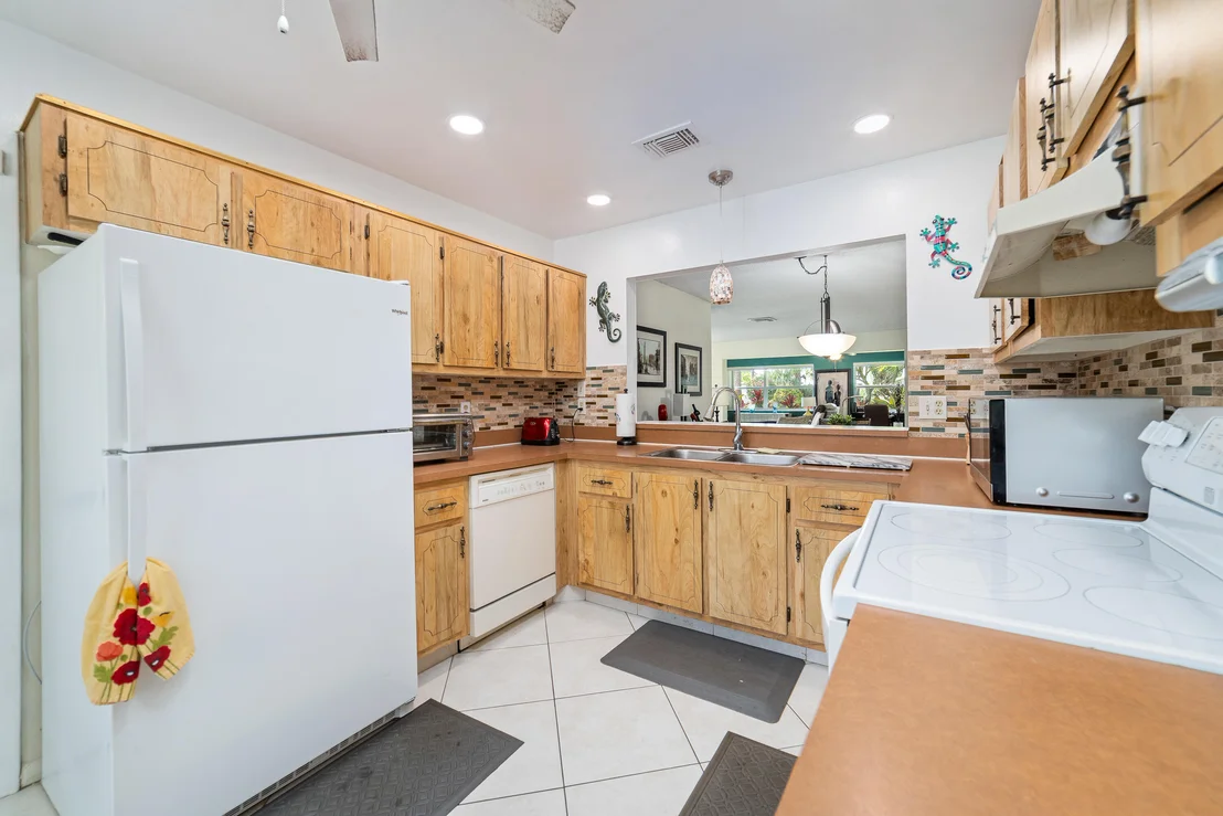 Photo of 6303 Silver Moon Lane