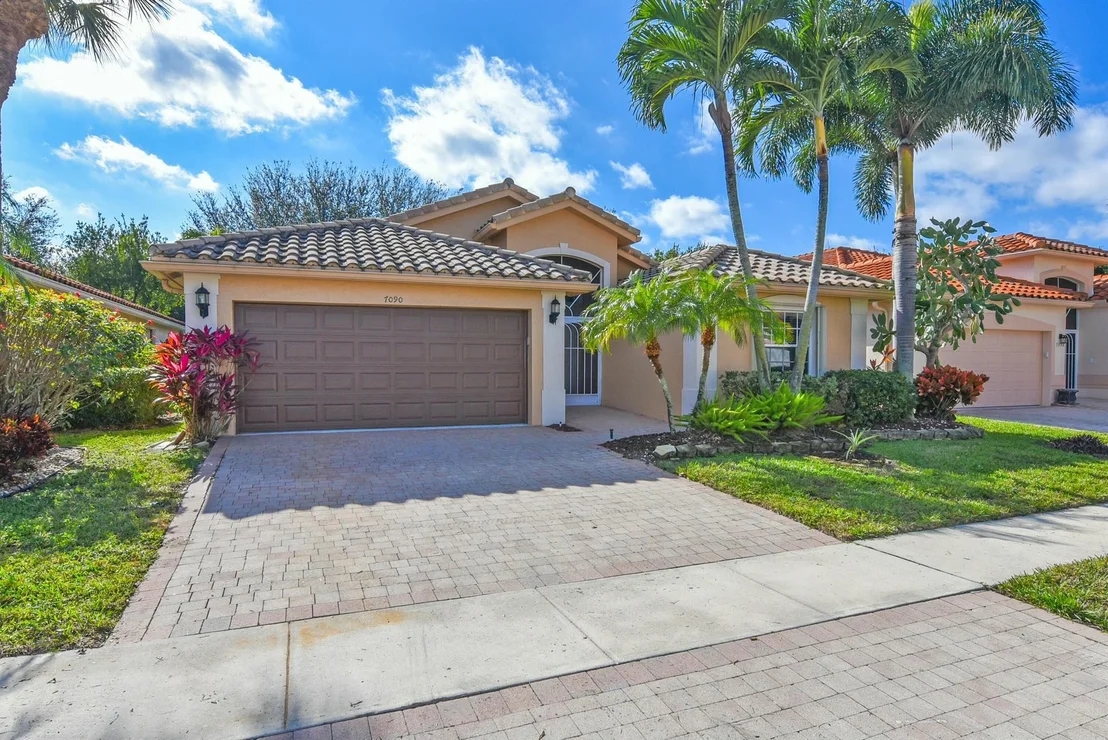 Photo of 7090 Catania Drive