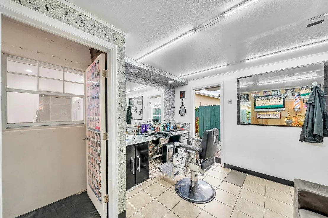 Photo of 9976 Liberty Road