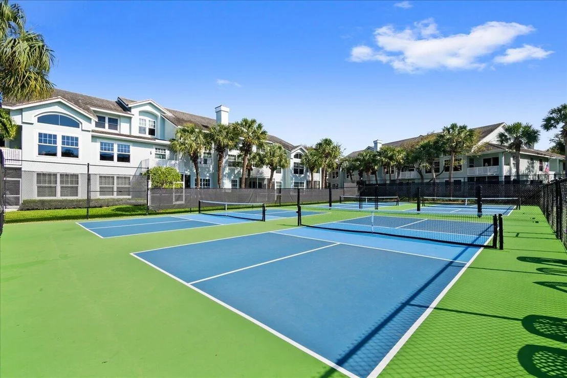 Photo of 105 MAINSAIL Circle