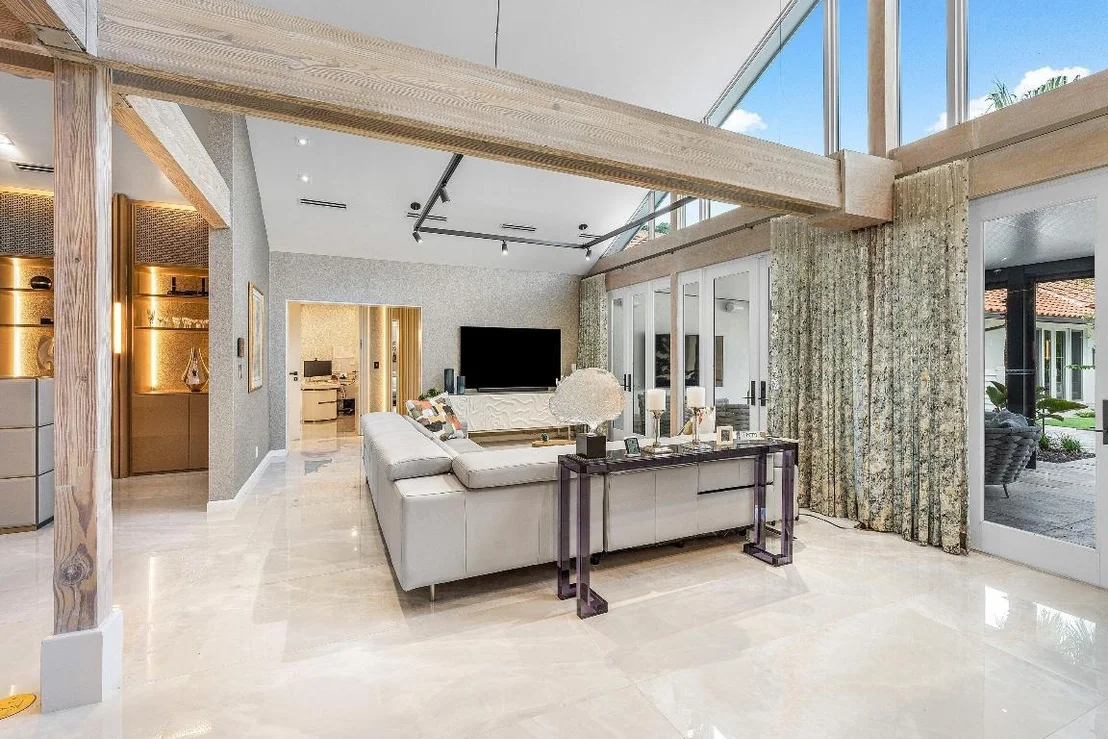 Photo of 6641 Giralda Circle