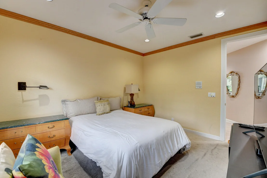 Photo of 4875 Tallowwood Lane