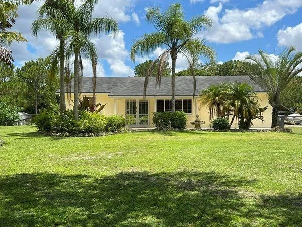Photo of 10826 N 151st Lane