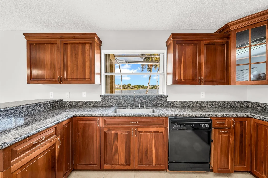 Photo of 7337 Shell Ridge Terrace