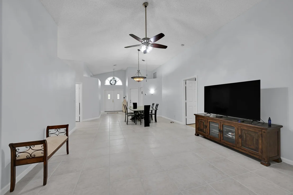 Photo of 107 Saddle Trail
