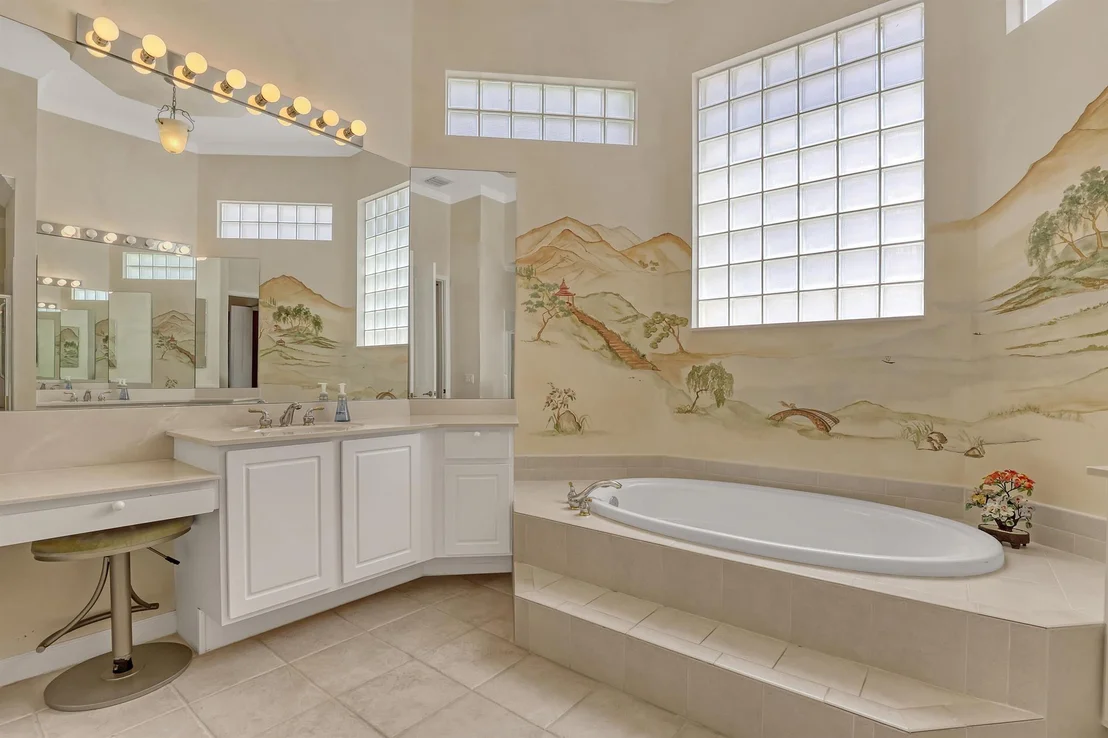 Photo of 9466 Lantern Bay Circle
