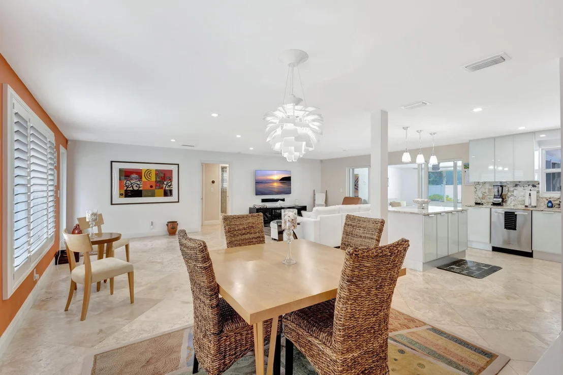 Photo of 1131 Surf Road