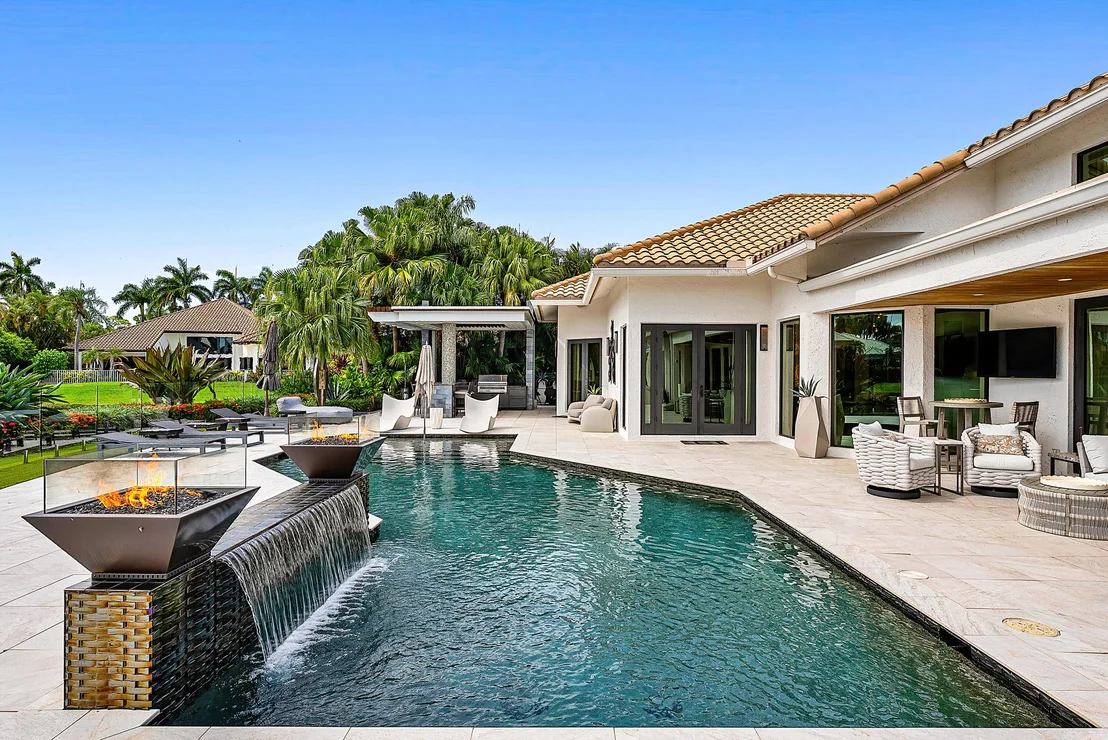 Photo of 16671 Meadow Creek Circle