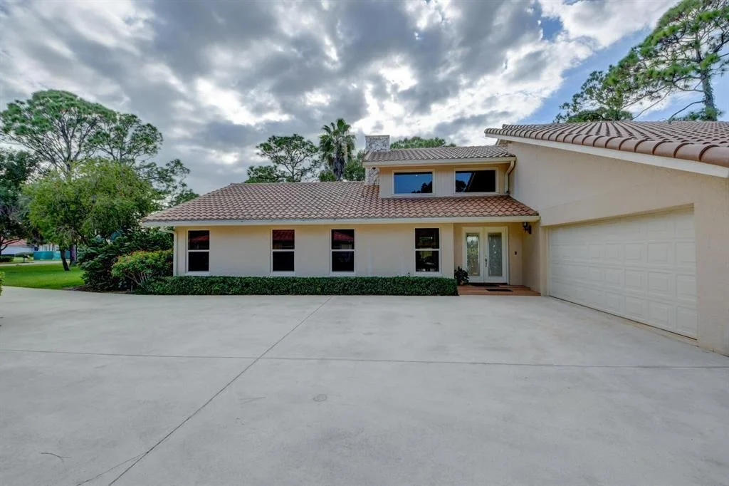 Photo of 3201 Bent Pine Drive
