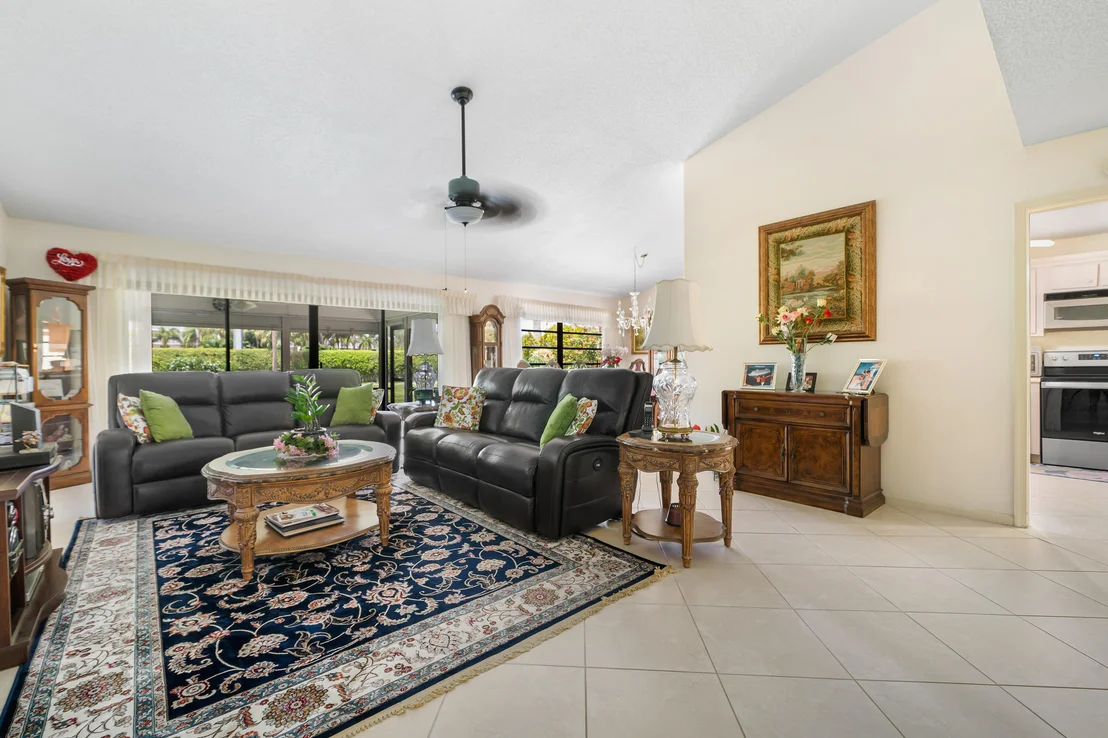 Photo of 6087 Petaluma Drive