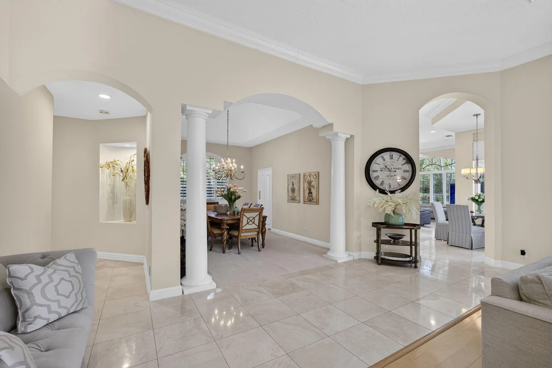 Photo of 2773 Tecumseh Drive