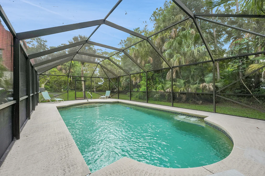 Photo of 16860 96th Terrace N