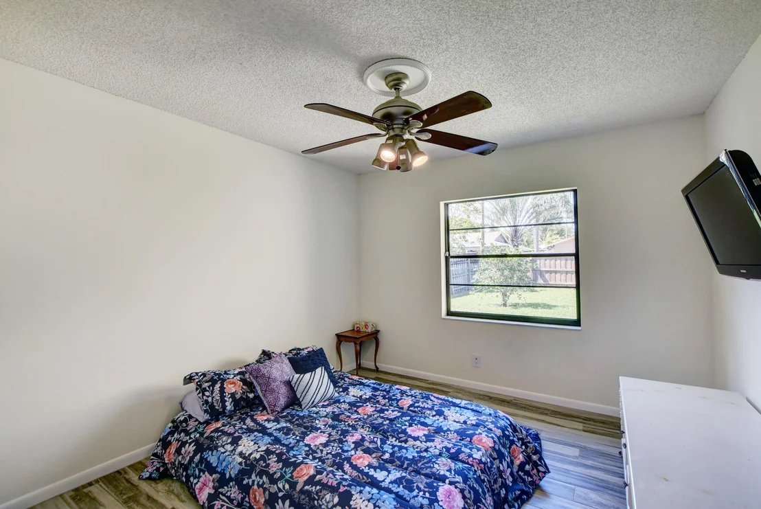 Photo of 3740 Brooklyn Lane