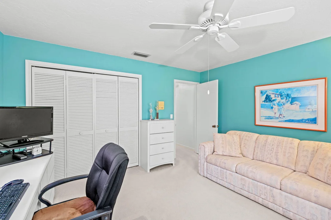 Photo of 2330 SW 23rd Cranbrook Drive