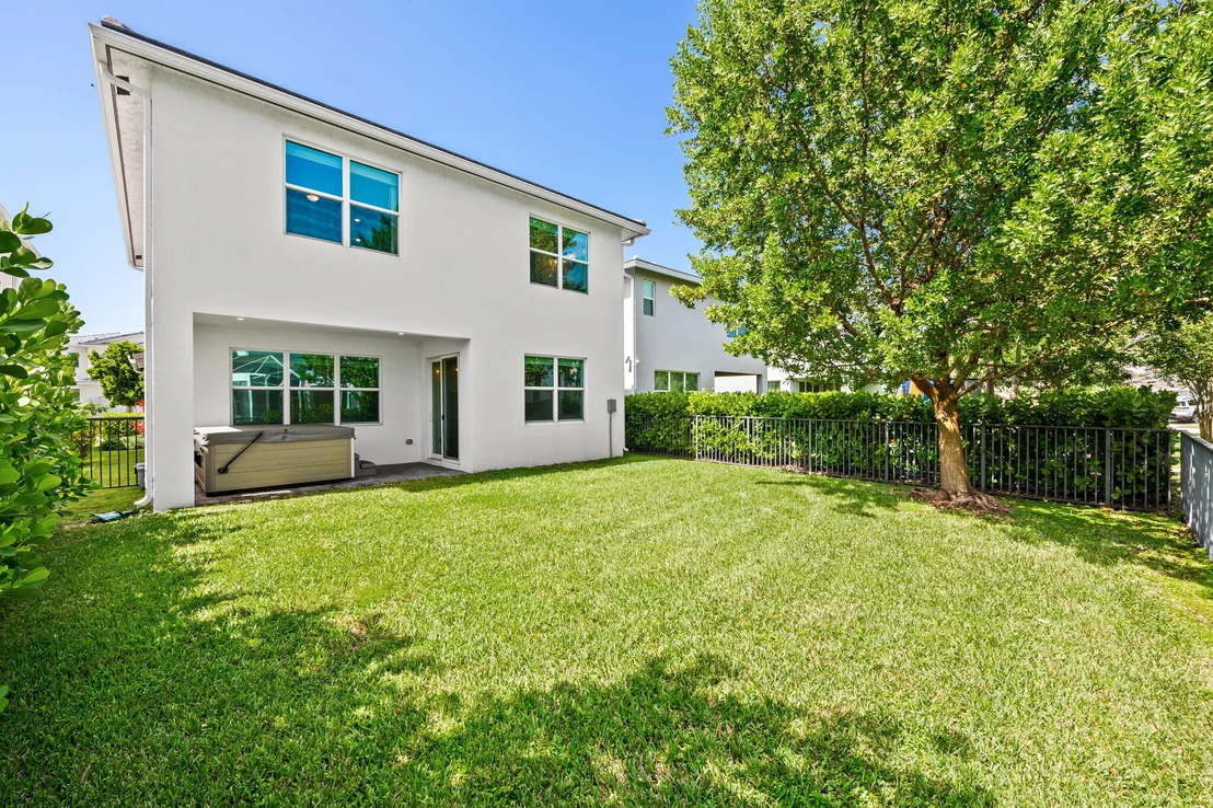 Photo of 1131 VERDE Court