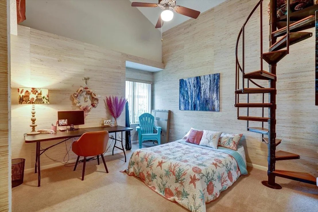 Photo of 316 River Edge Road