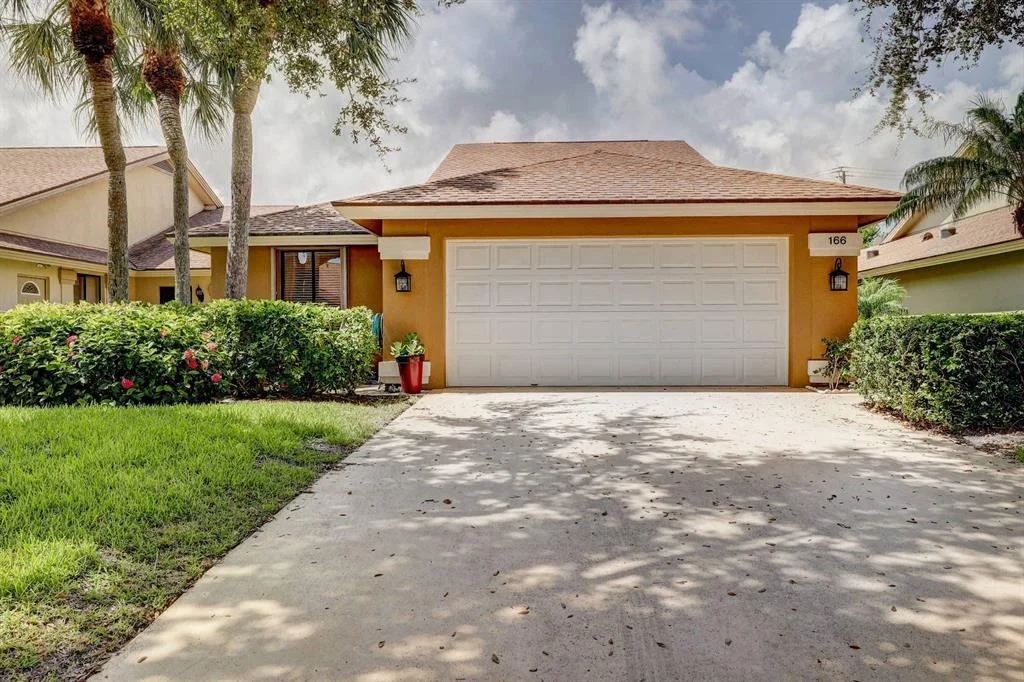 Photo of 166 Seashore Drive