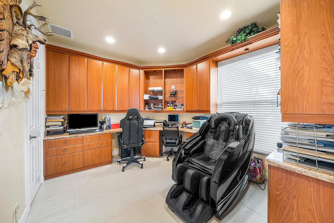 Photo of 21374 Falls Ridge Way