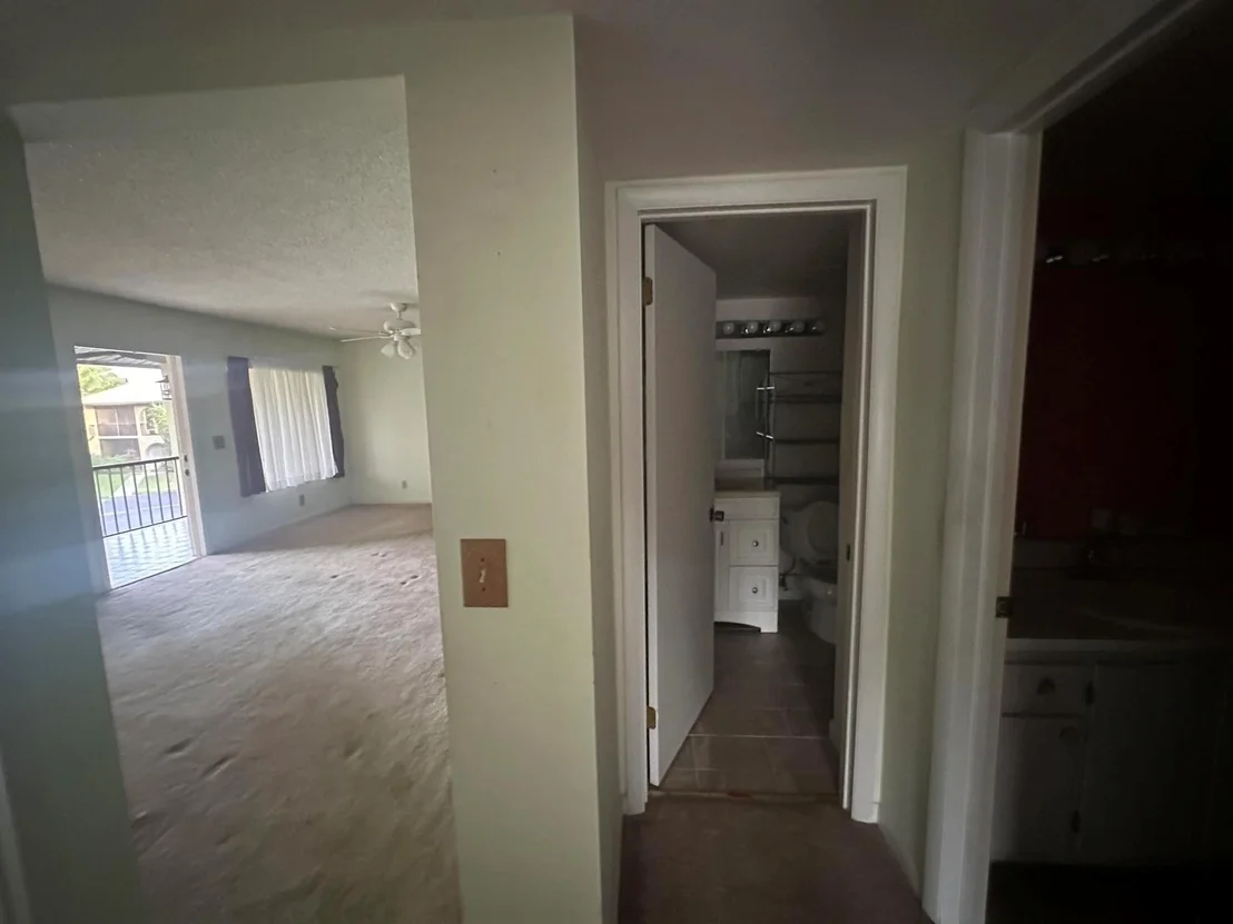 Photo of Unit APTB2 at 327 Pine Ridge Circle