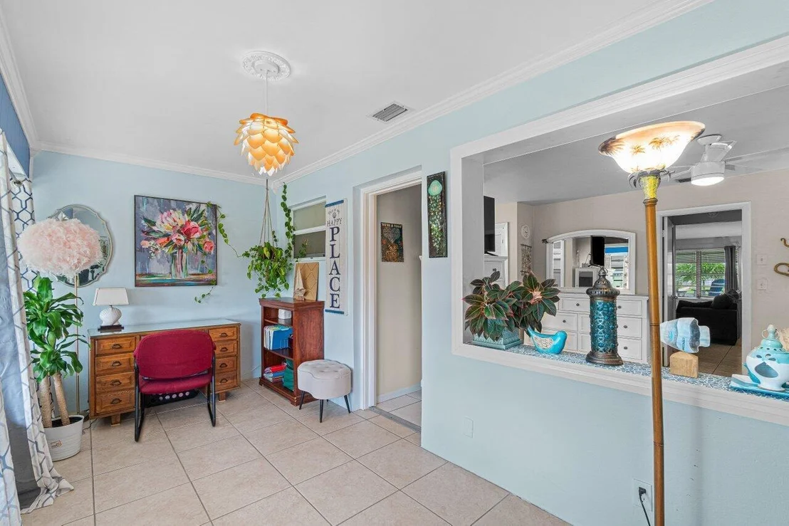 Photo of Unit C at 280 Main Boulevard
