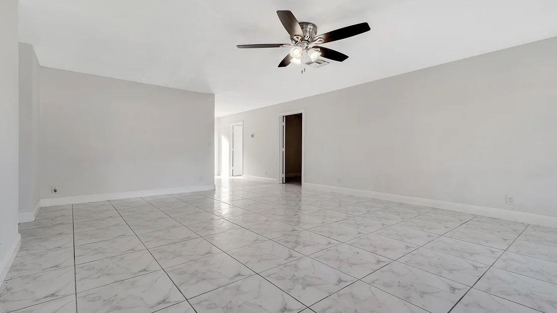 Photo of 6188 Moonbeam Drive