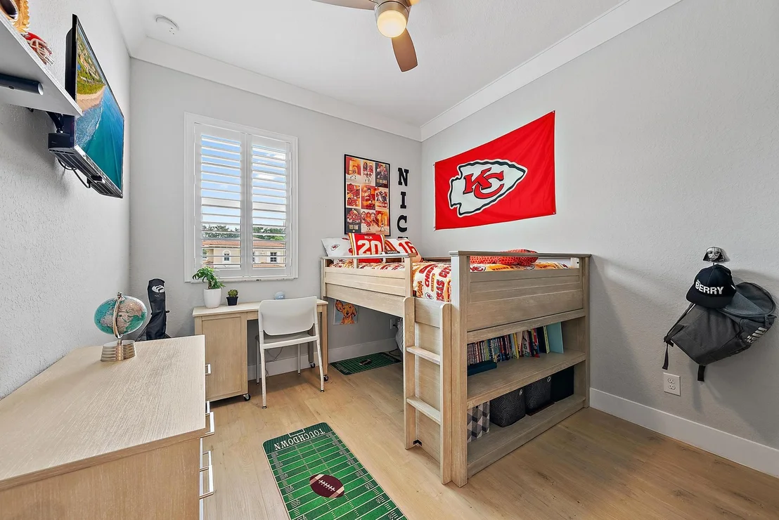 Photo of 152 Porgee Rock Place