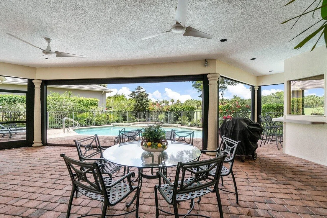 Photo of 7283 Mandarin Drive