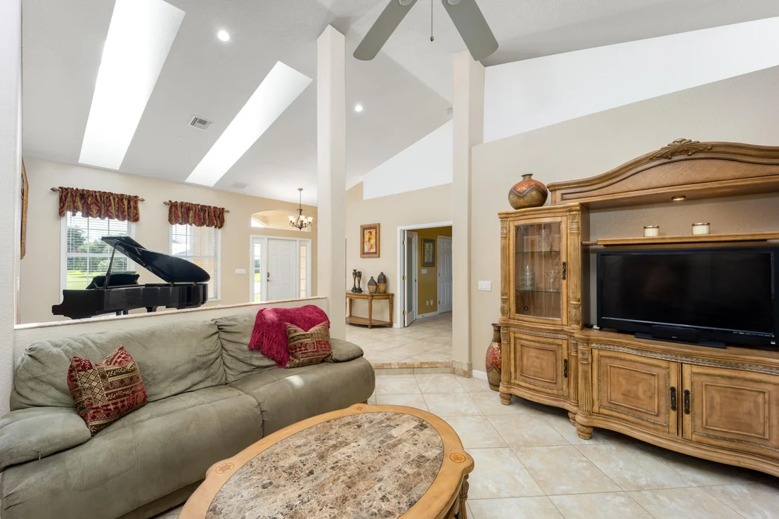 Photo of 5400 SE Sterling Circle