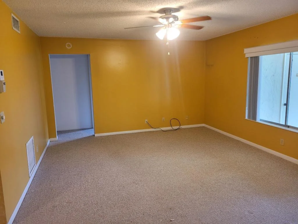 Photo of Unit B2 at 325 Knotty Pine Circle
