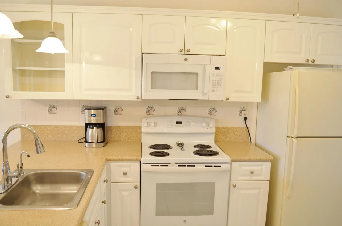 Photo of 15924 Laurel Oak Circle