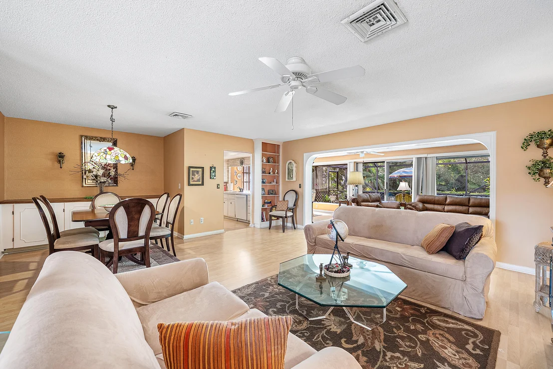 Photo of 446 Pine Villa Drive