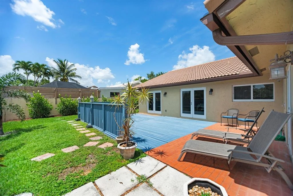 Photo of 23305 Lago Mar Circle