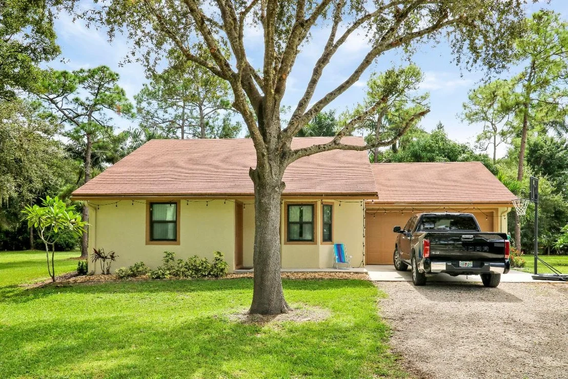 Photo of 12818 Old Indiantown Road
