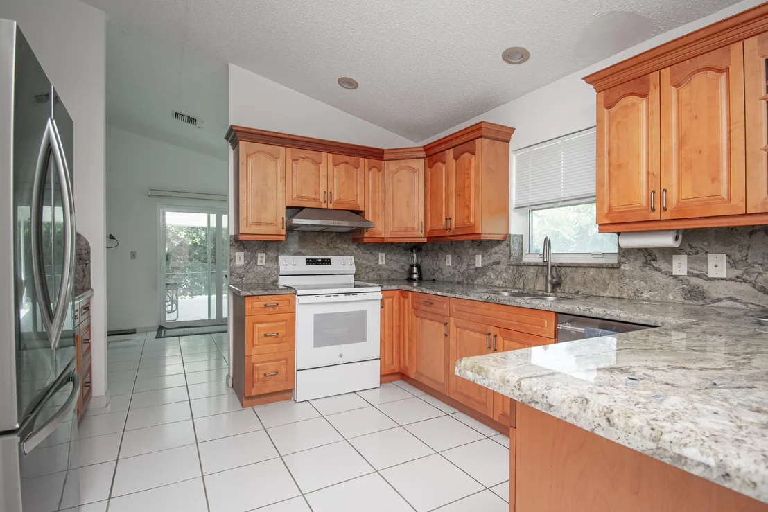 Photo of 1318 NW 2nd Circle