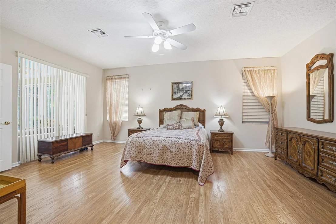 Photo of 5892 Seashell Terrace