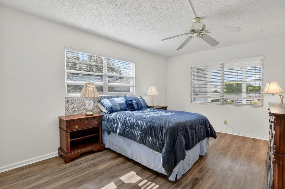 Photo of 3080 Cornwall D