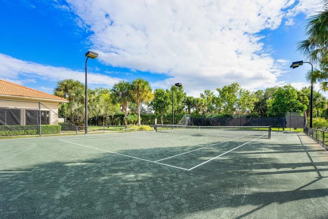 Photo of 9726 Isles Cay Drive