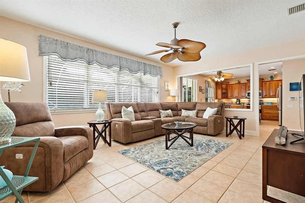 Photo of 1071 Egret Circle N