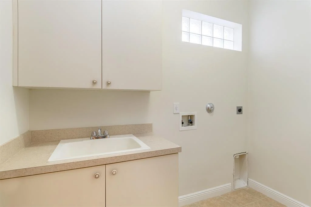 Photo of 8012 Valhalla Drive